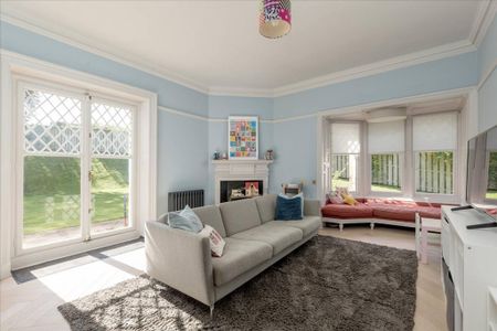 8 bedroom detached house to rent - Photo 5