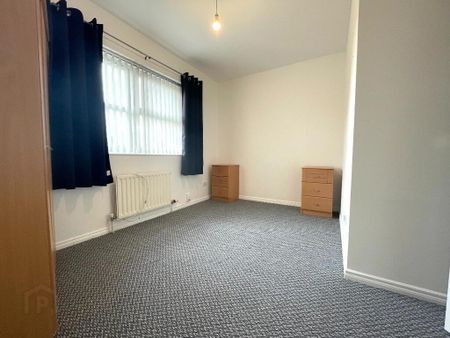 2 Hazeldene Court, Lisburn, BT28 1FP - Photo 3