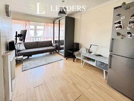 1 bedroom flat to rent - Photo 4