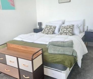 3 bedroom apartment to rent - Photo 3