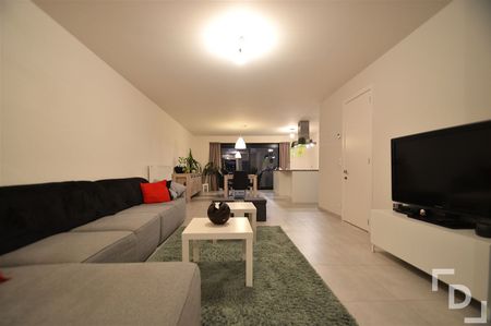 Centrum Poperinge, gezinswoning met tuin te huur. - Photo 3