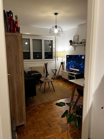 Appartement de 2.5 pièces au 5ème étage avec balcon à Renens - Photo 3