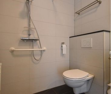 Netjes gerenoveerd appartement met drie slaapkamers + garage + stan... - Photo 4