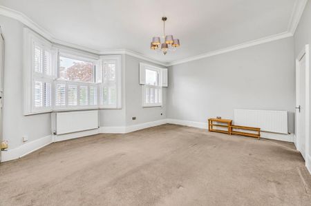 3 bedroom flat to rent - Photo 5