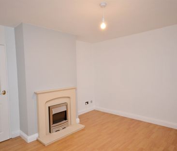 2 bed semi-detached house to rent in Chevington, Leam Lane, NE10 - Photo 3