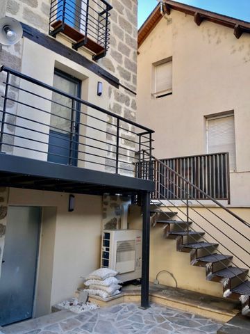 Location Appartement 4 pièces 109m² BRIVE LA GAILLARDE 19100 - Photo 3