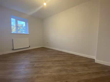 Buckingham Close, Thetford, Carbrooke - Photo 4