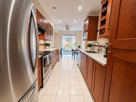 For Lease - 2 Jackman Terrace, Kanata, Ontario - Photo 3