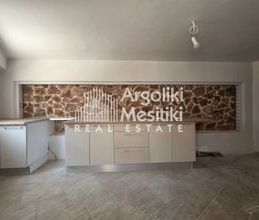 Διαμέρισμα για ενοικίαση - Νέα Τίρυνθα, - Photo 1