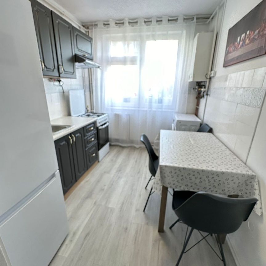 Piata Astra -Orizont,apartament 2 camere mobilat si utilat ,disponibil - Fotografie 1