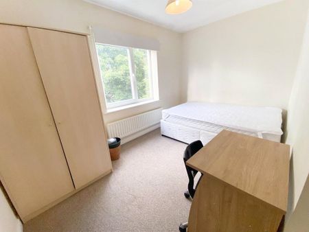 4 bedroom house to rent - Photo 2