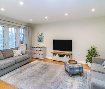 4 bedroom detached house to rent - Photo 3