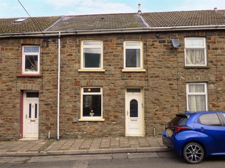 3 bedroom terraced house to rent - Photo 3
