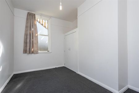 8 Howard Street, Mount Cook - Photo 4