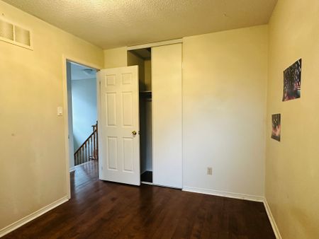 For Lease - 18 Dunsmore Crescent, Richmond Hill, Ontario - Photo 5