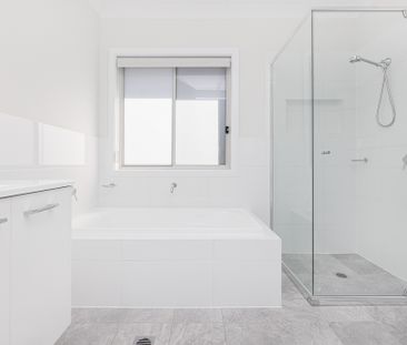 3 Garrison Way, Chisholm NSW 2322 - House For Rent | Domain - Photo 2