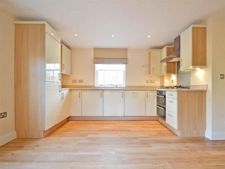 2 bedroom apartment to rent - Photo 4