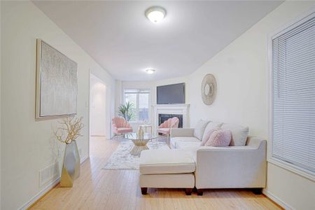 For Lease - 150 Ashton Drive Unit# Main Floor, Vaughan, Ontario - Photo 3