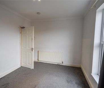 3 bedroom apartment to rent - Photo 5