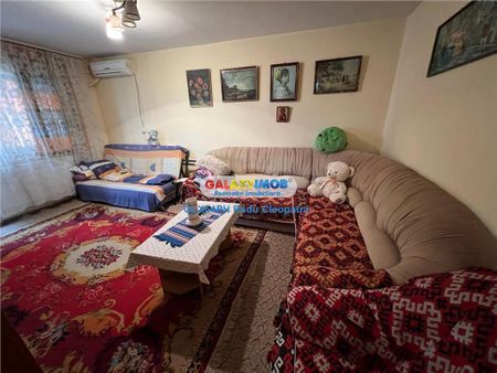 Inchiriere apartament 3 camere, Ploiesti, zona Bld. Bucuresti - Photo 2