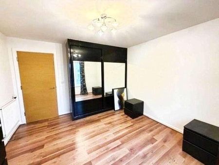 Bletchley Court, Letchworth Road, Stanmore, Greater London, HA7 - Photo 3