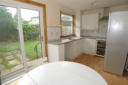 Property to let in St Andrews - Photo 2