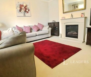 3 bedroom bungalow to rent Pinewood Close, Bourne, PE10 - Photo 2