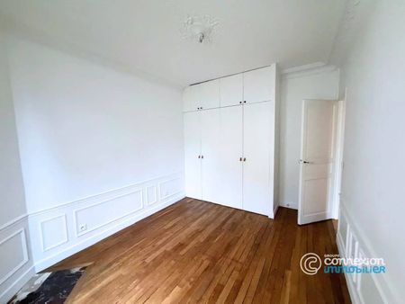 Location AppartementParis 18ème Grandes-Carrières - Photo 2