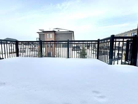 For Lease - 87 Village Parkway, Markham, Ontario - Photo 4