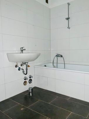 Tolle 3-Raum-Wohnung bezugsfertig! - Foto 1