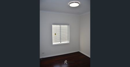 Charming Renovated Character Home - Photo 4