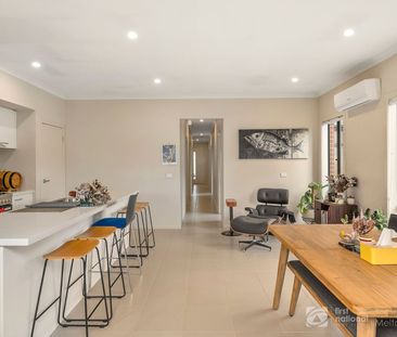 Charming Four-Bedroom Home in the Heart of Eynesbury! - Photo 2