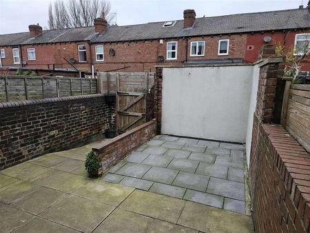 Hunt Street, Castleford, WF10 - Photo 3