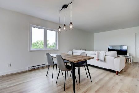 Appartement à louer - Saint-Paul-d'Abbotsford - Photo 2