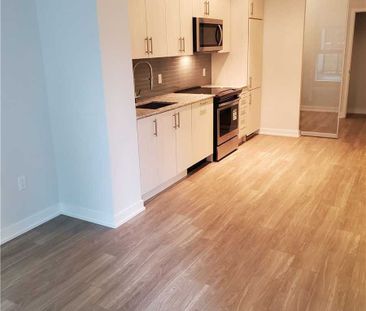 For Lease - 4055 Parkside Village Drive Unit# 509, Mississauga, Ont... - Photo 2