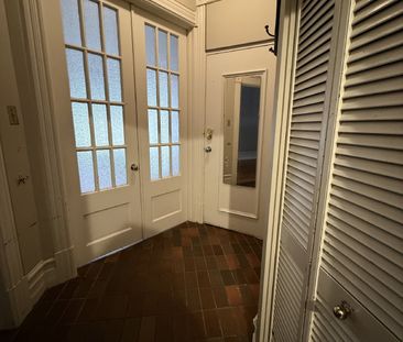 402 McLeod Street - 1 - Photo 6