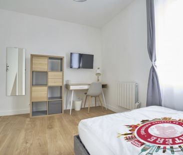 G.POMPIDOU K Roommate 5 Bedrooms at Lille - La Madeleine - Photo 1