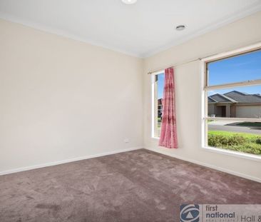 12 Goodenia Street, Officer - Photo 2