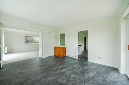 4 bedroom bungalow to rent - Photo 4
