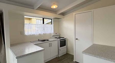 Spacious Townhouse in Kamo - Photo 5