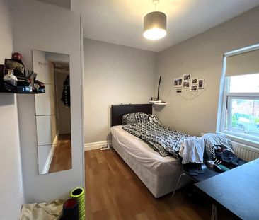 Hesketh Avenue, Kirkstall, LS5 3EU, Leeds - Photo 2