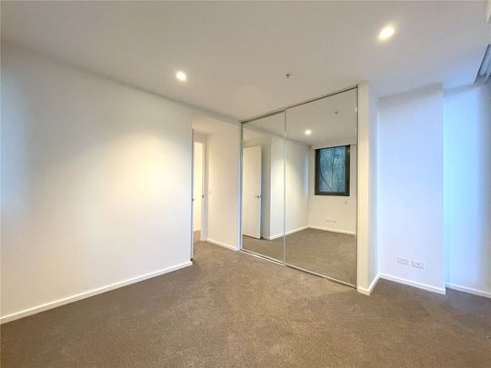 205/98 Fawkner Street - Photo 1