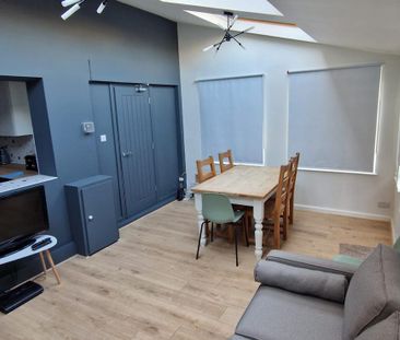 6 bedroom house - Photo 3