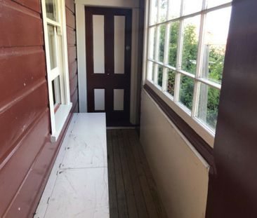 Cute and comfortable in Maori Hill - Available 13/10/2025 - Photo 2