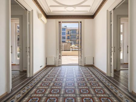 Apartment in excellent condition with 3 bedrooms and 167 m² of interior space, plus a 137 m² terrace, for rent in Eixample Right (Dreta de l'Eixample) - Photo 3