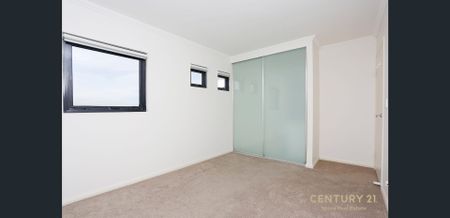 Spacious 3-Bedroom Veronne Apartment - Photo 3