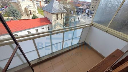 Garsoniera centrala langa Patria -mobilata -utilata -lift - Fotografie 5