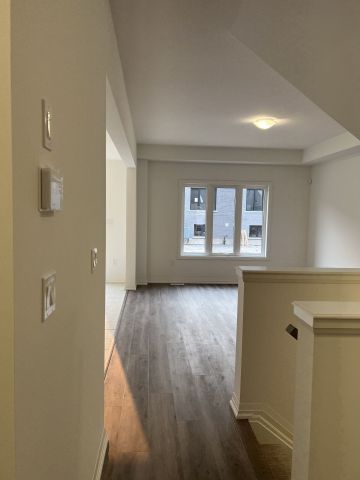 For Lease - 4552 Portage Road Unit# 56, Niagara Falls, Ontario - Photo 3