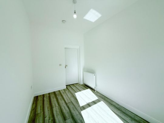 1 bed Shared Flat for Rent - Photo 1