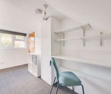 6 bedroom house to rent - Photo 5